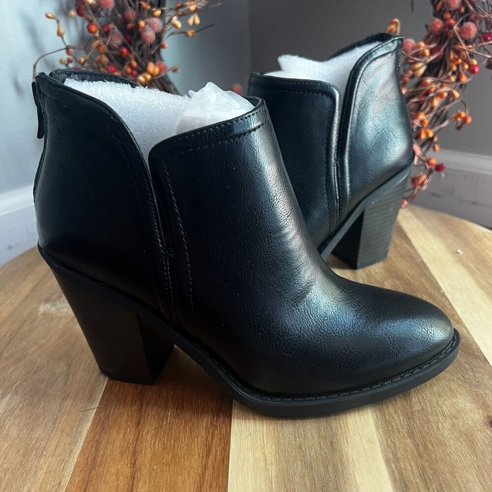 Esprit KENDALL Womens Ankle Booties Sz 6M in Black Faux Leather